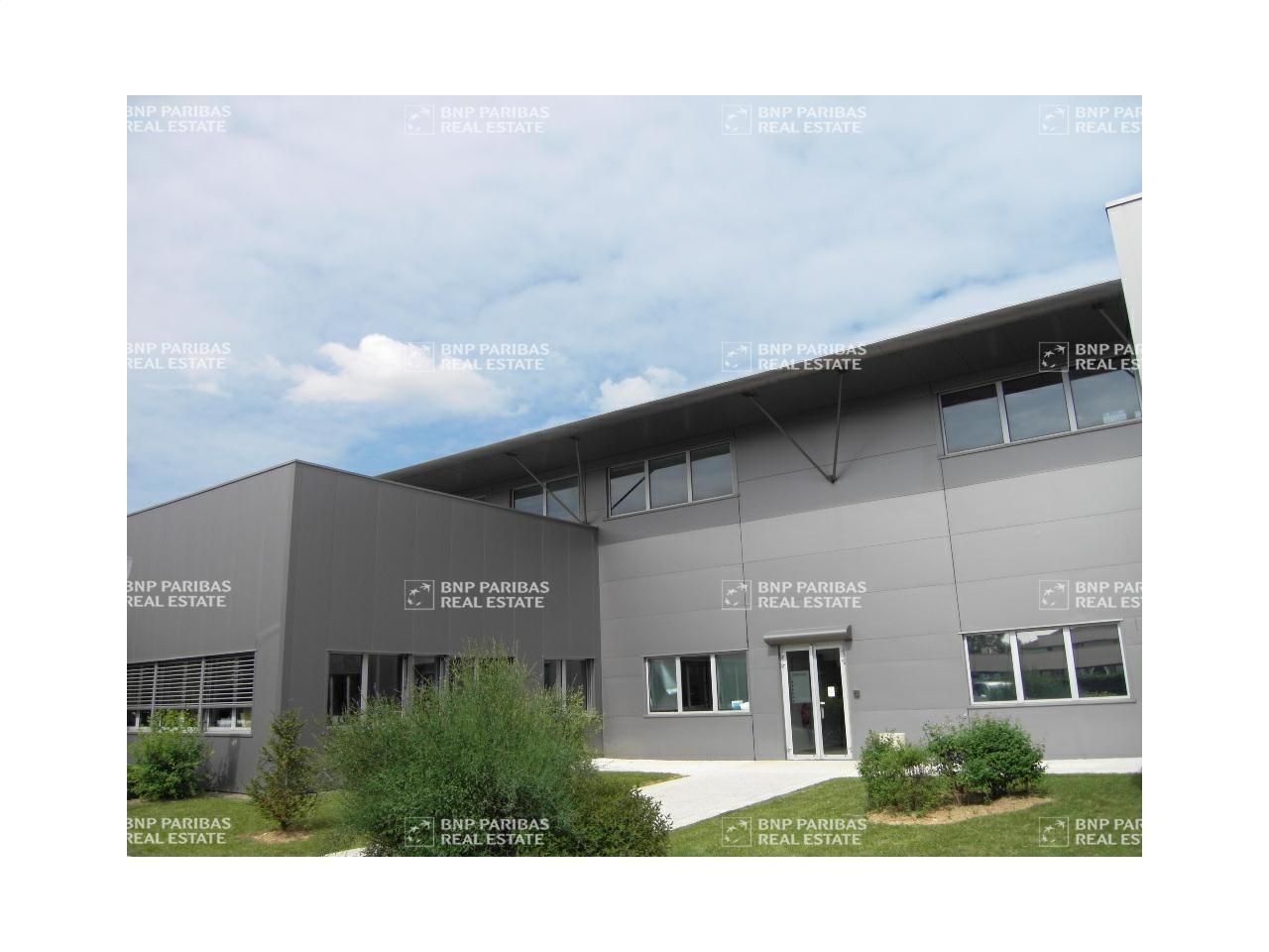 Location Bureaux 80 m² divisibles 38430 Moirans