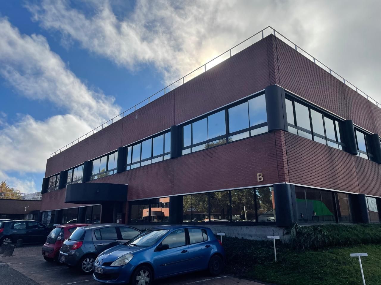 554 m² pour ce bureaux en location à Mérignac