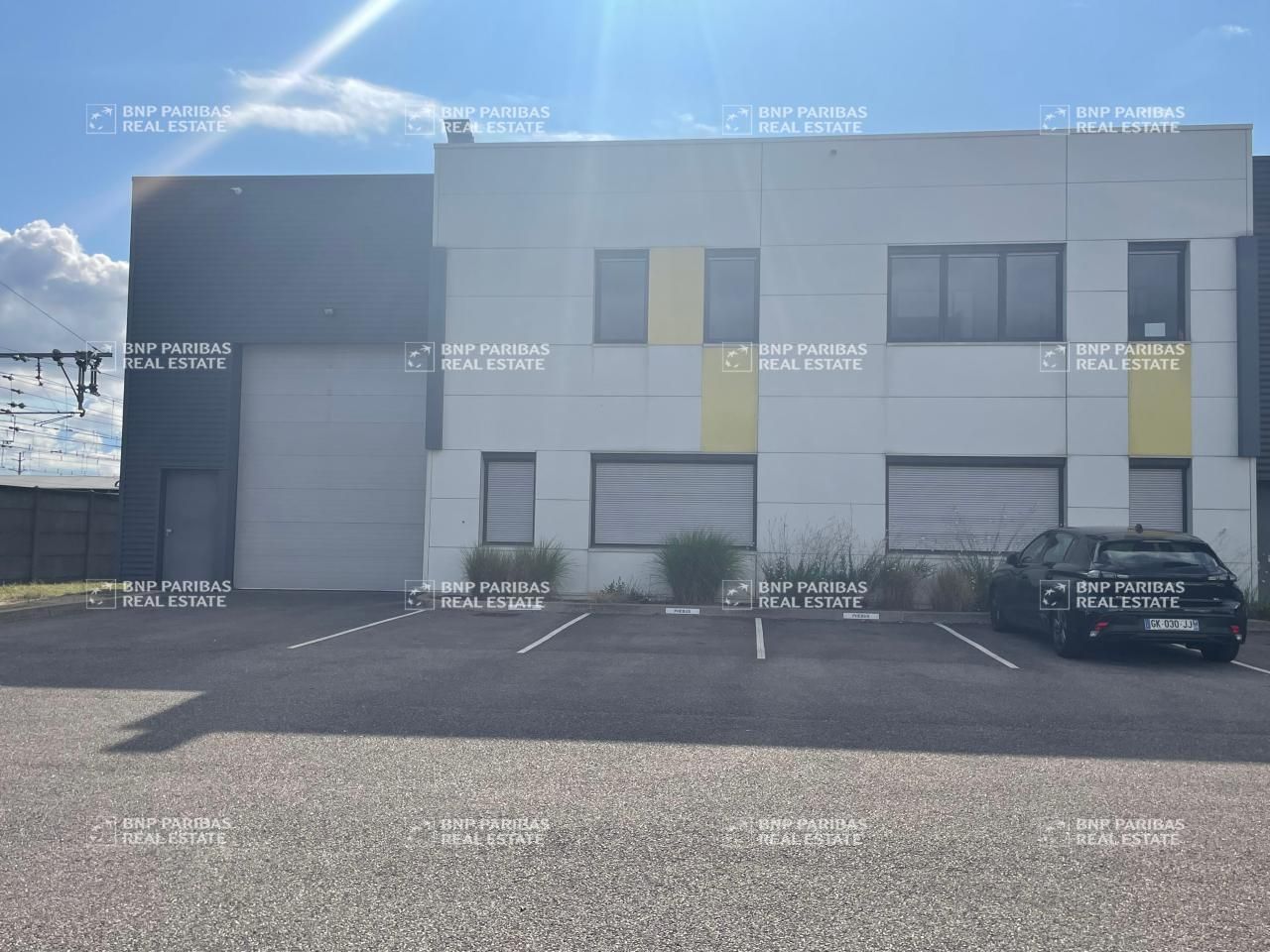 Location Activité 300 m² non divisibles 69190 Saint fons