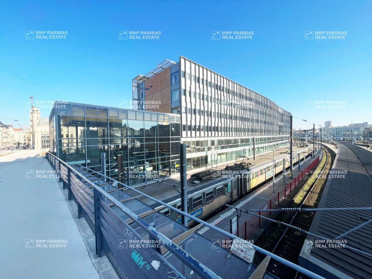 2517.6 m² pour ce bureaux en location à Nancy