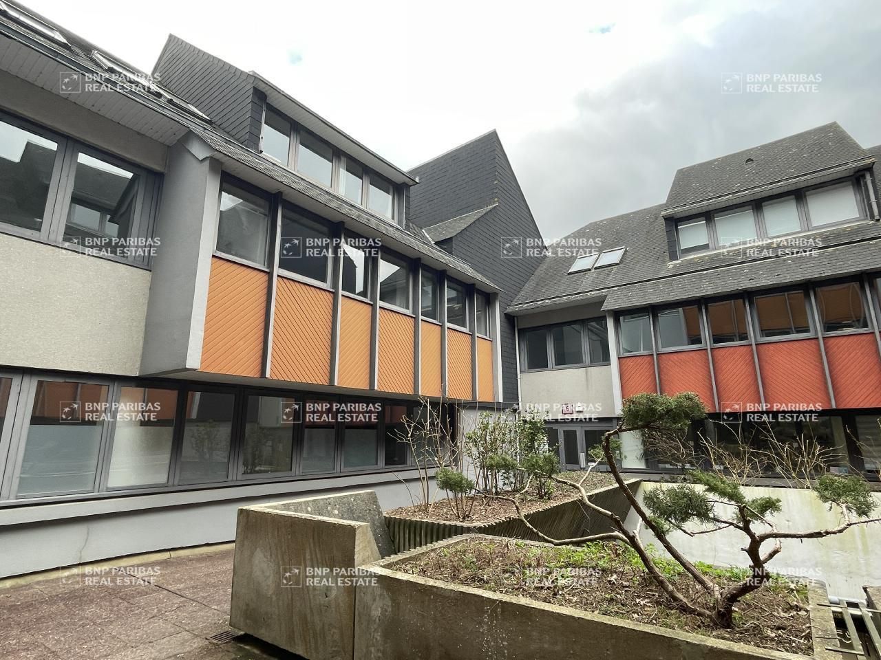 Vente Bureaux 1668.56 m² non divisibles 35700 Rennes
