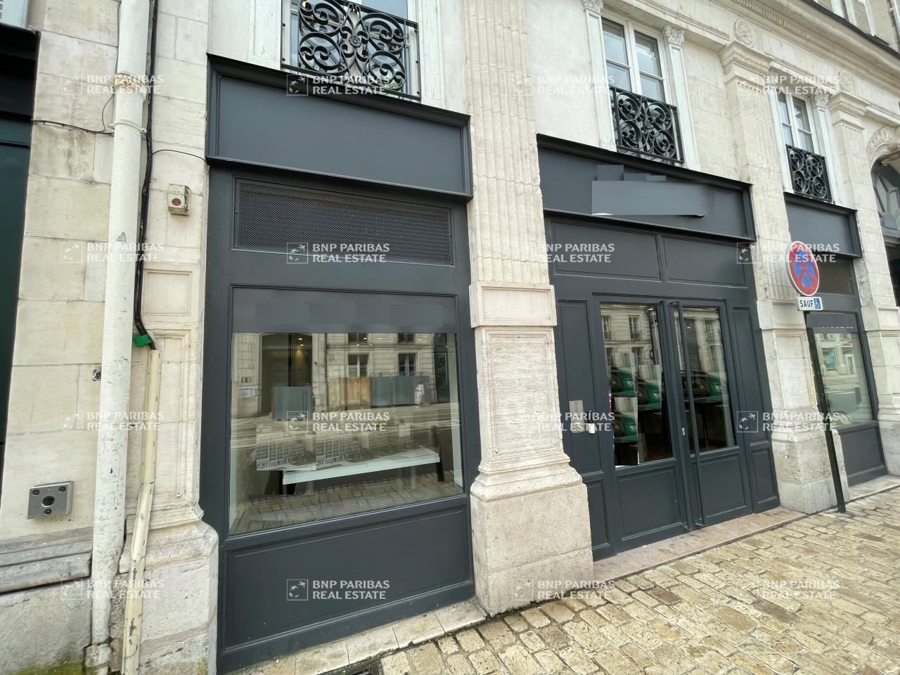 287.17 m² pour ce bureaux en vente à Orléans