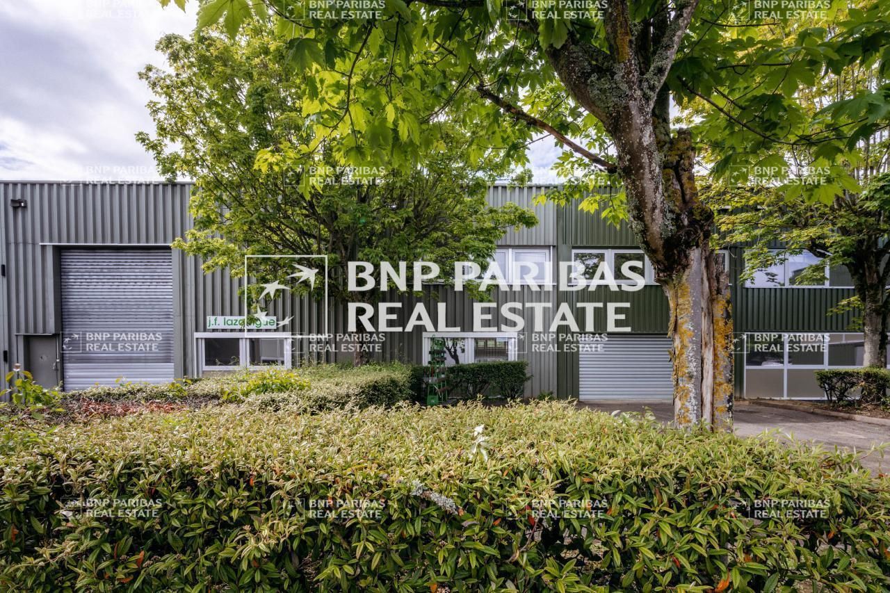 752 m² pour ce pme-pmi en location à Trappes