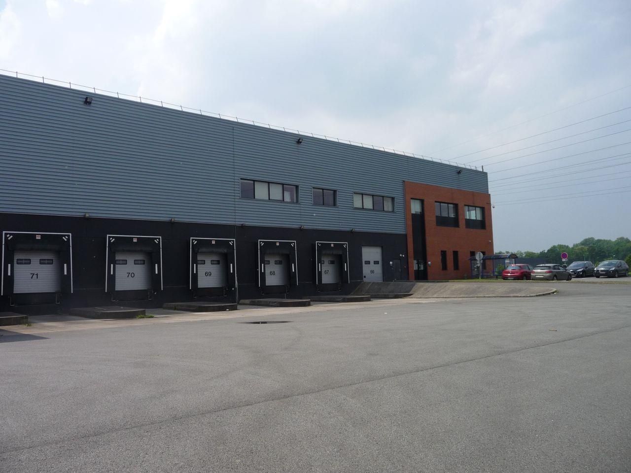 Location Entrepôts classe A 44875 m² divisibles 62110 Henin beaumont