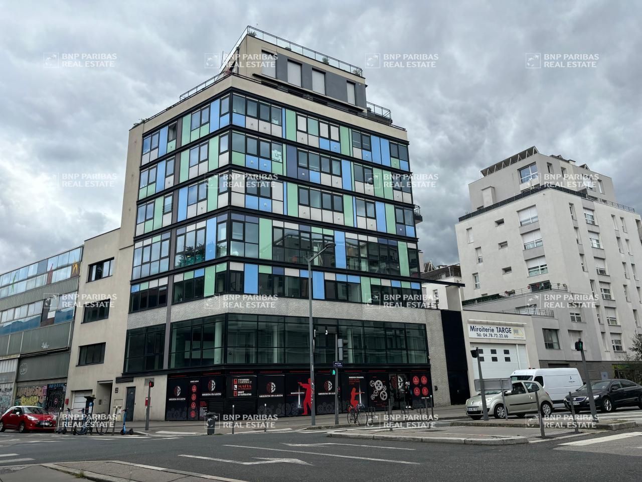 456 m² pour ce bureaux en location à Lyon