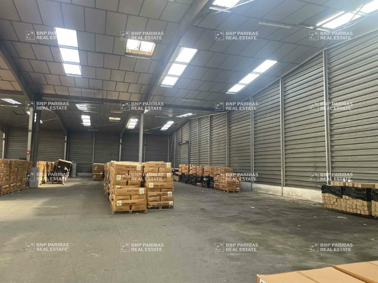 1645 m² pour ce activité en location à Marseille