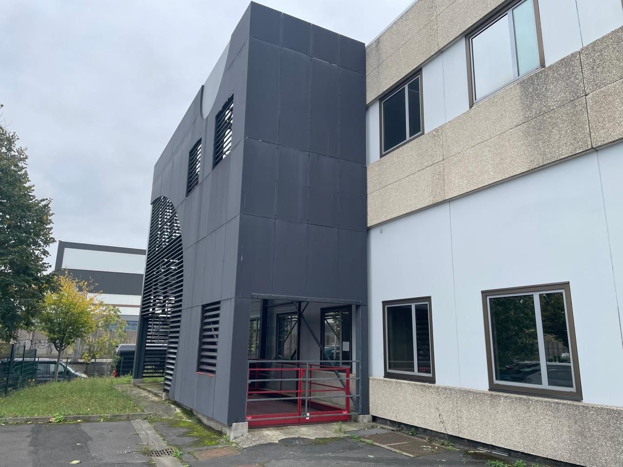 1819 m² pour ce pme-pmi en location à Nanterre