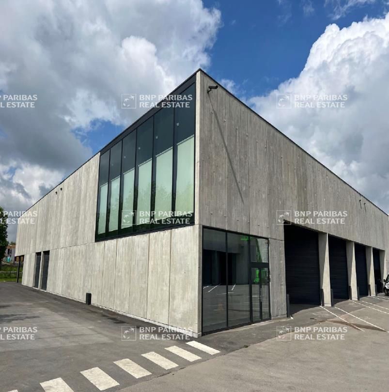 Location Activité 650 m² non divisibles 59223 Roncq
