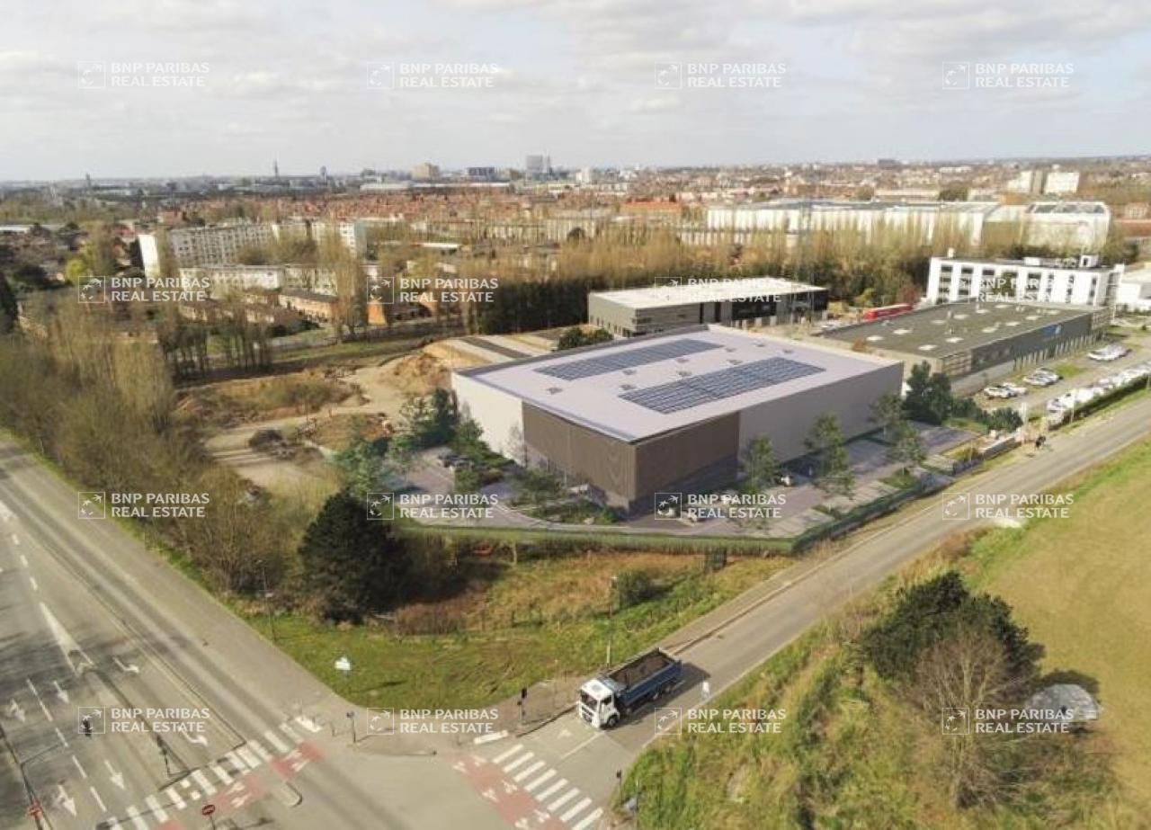 707 m² pour ce activité en location à Lille