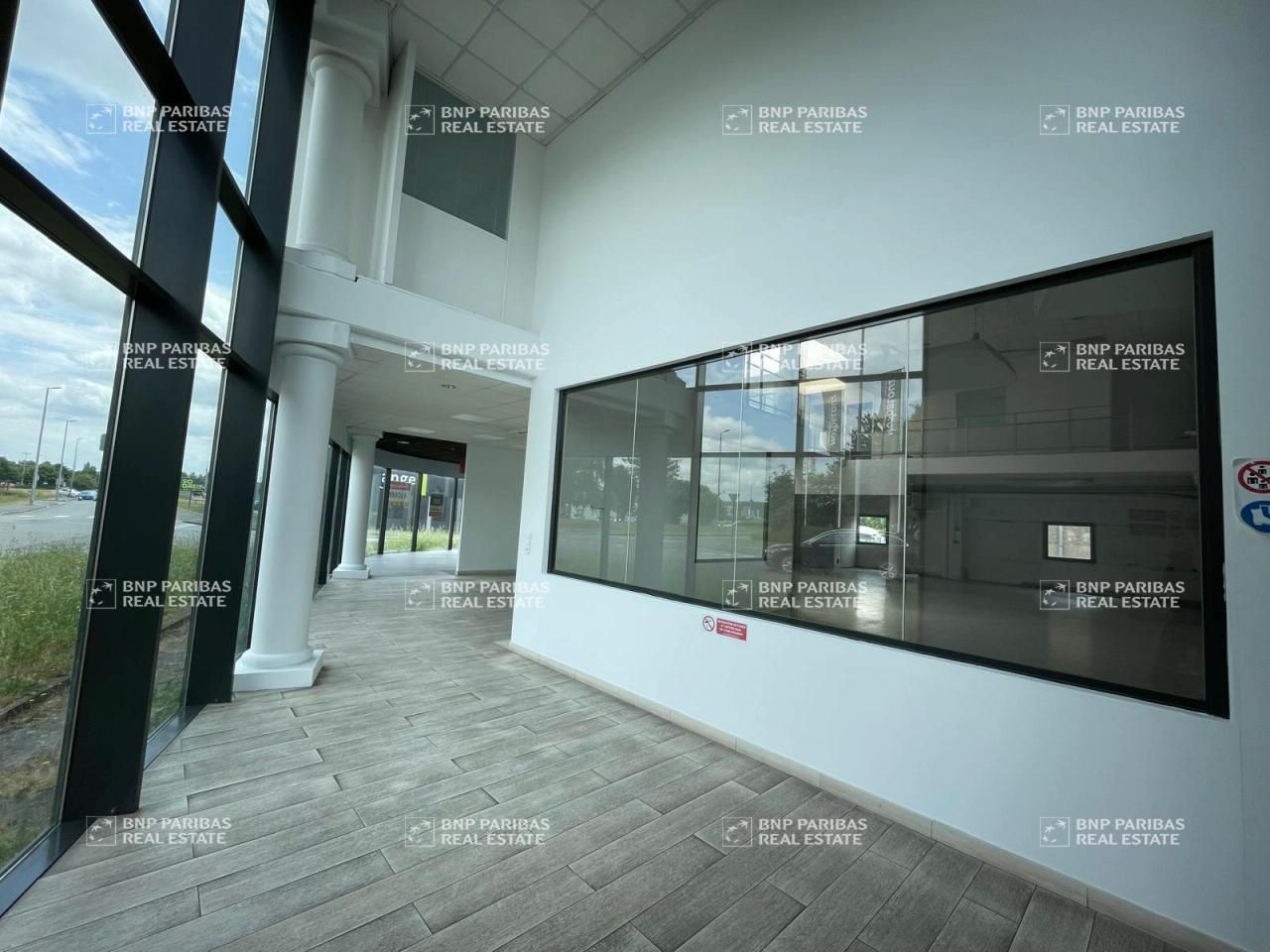 750 m² pour ce activité en location à Seclin