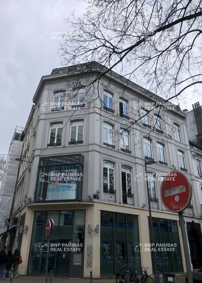157 m² pour ce bureaux en location à Lille