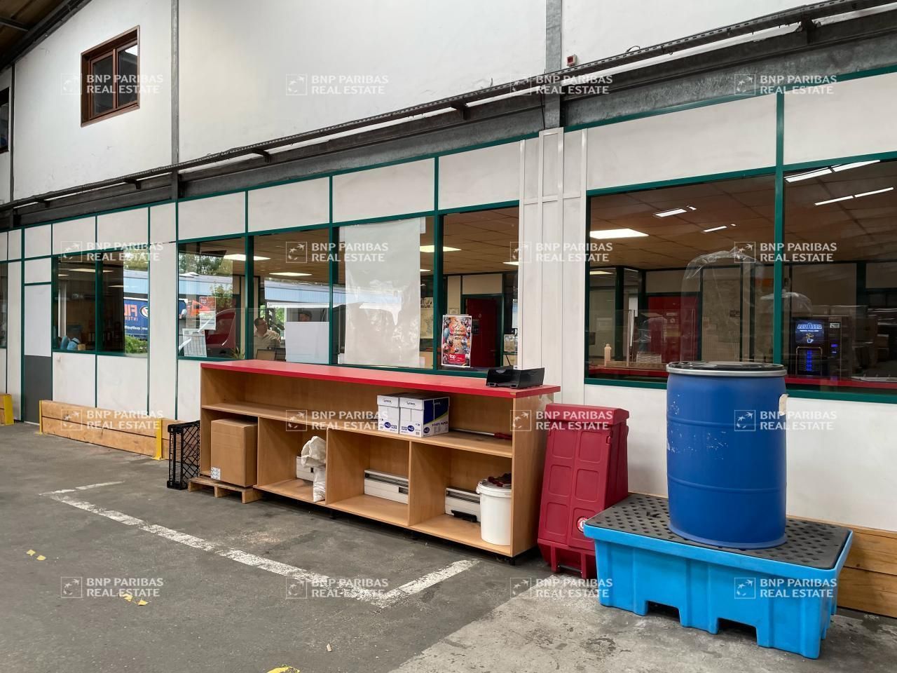 3612.53 m² pour cetentrepôts classe c en location à Moulins-lès-metz