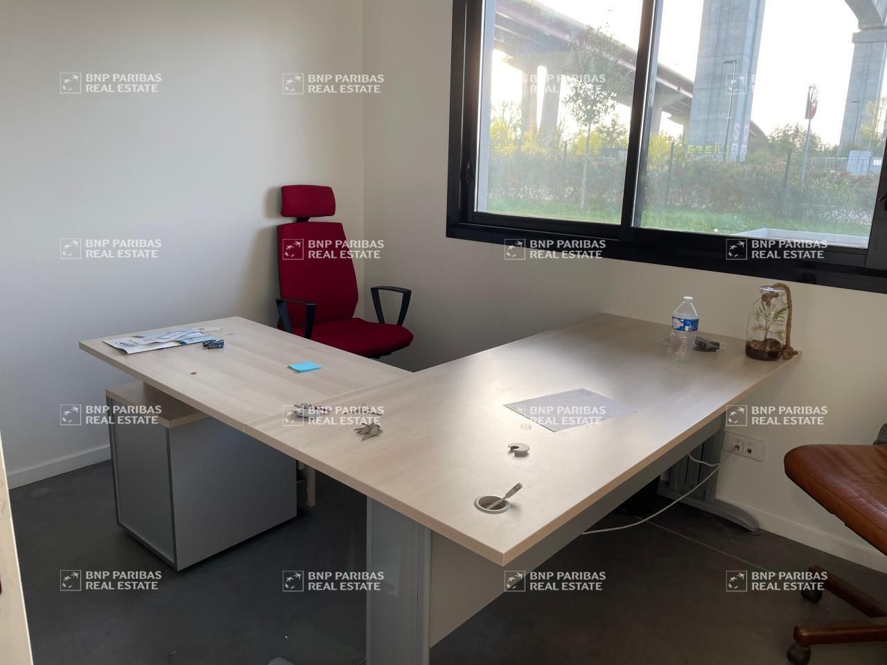 Location Activité 658 m² non divisibles 01120 La boisse