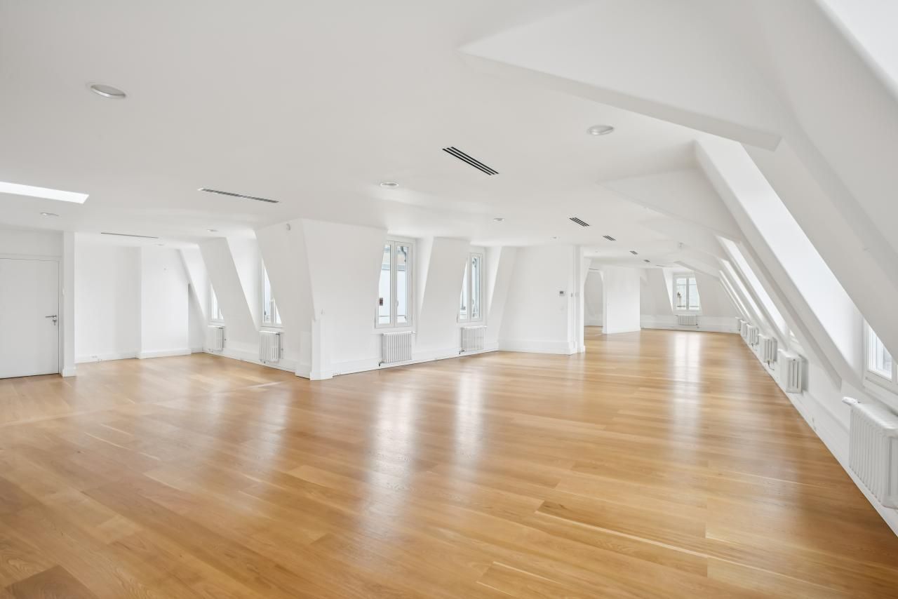 Location Bureaux 539 m² divisibles 75011 Paris