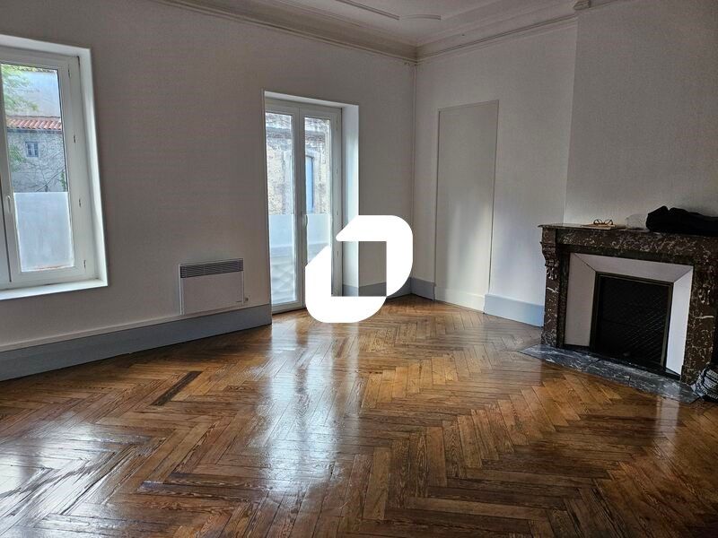 IMMPROVE vous propose à la location ces superbes 