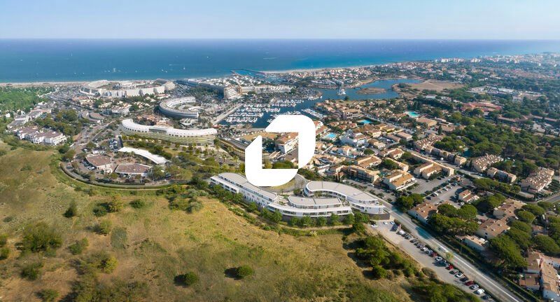 Emplacement idéal, au Cap d'Agde, à proximité imm