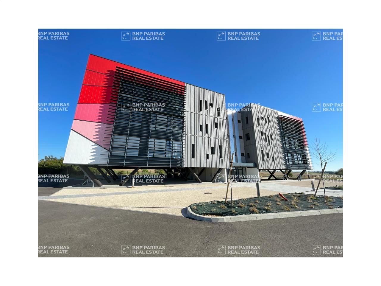 Location Bureaux 1920 m² divisibles 54700 Bouxières-sous-froidmont