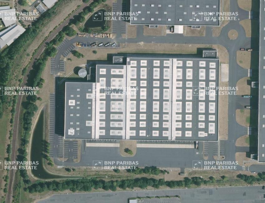 Location Entrepôts classe A 5978 m² divisibles 77380 Combs-la-ville