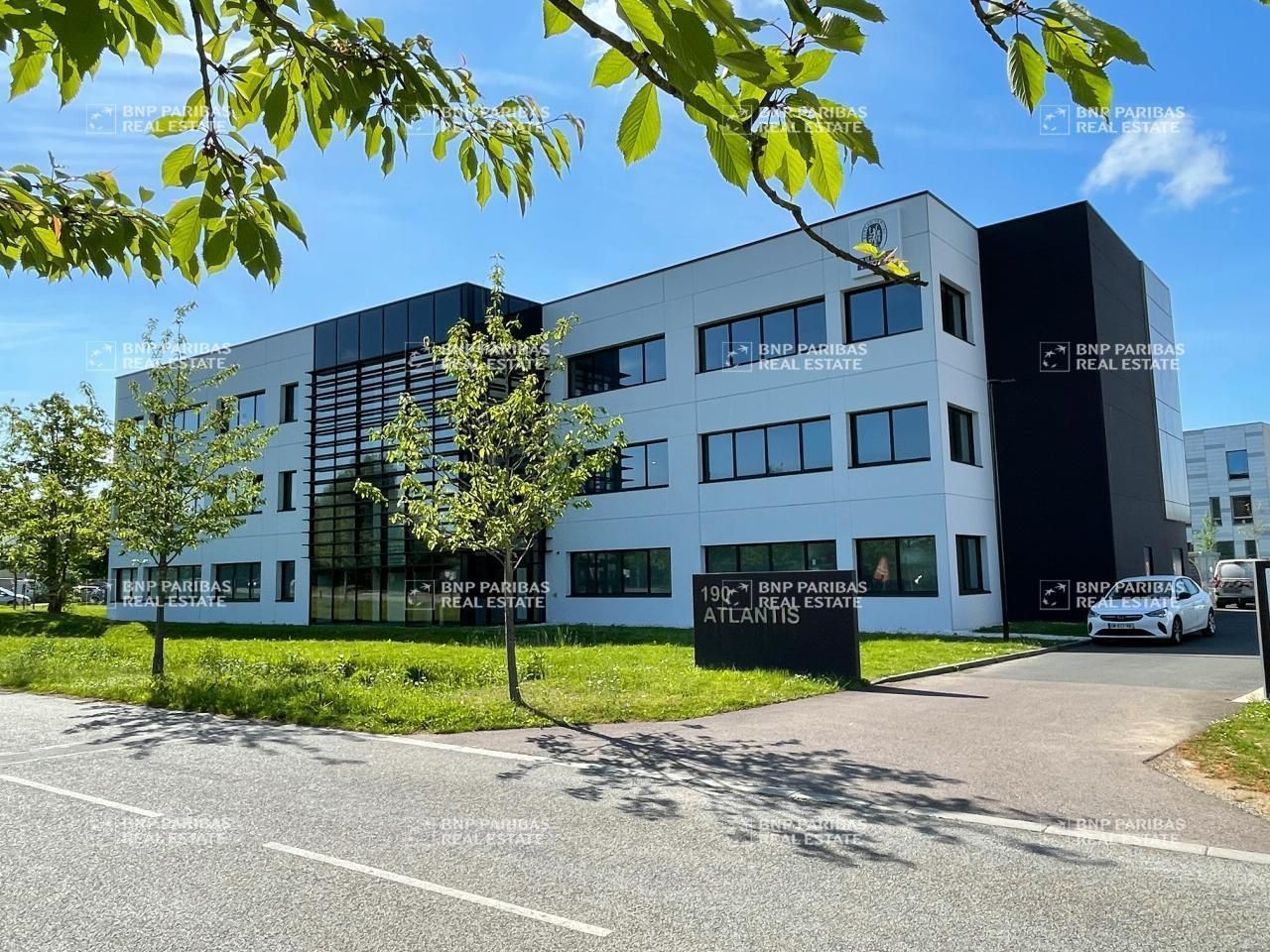 Location Bureaux 228.72 m² non divisibles 76230 Isneauville