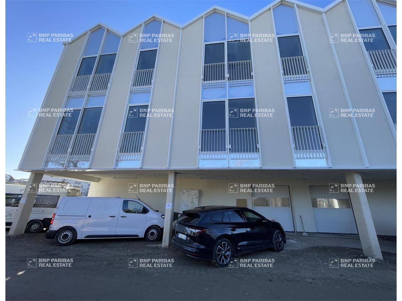 423.3 m² pour ce activité en vente à Bruges