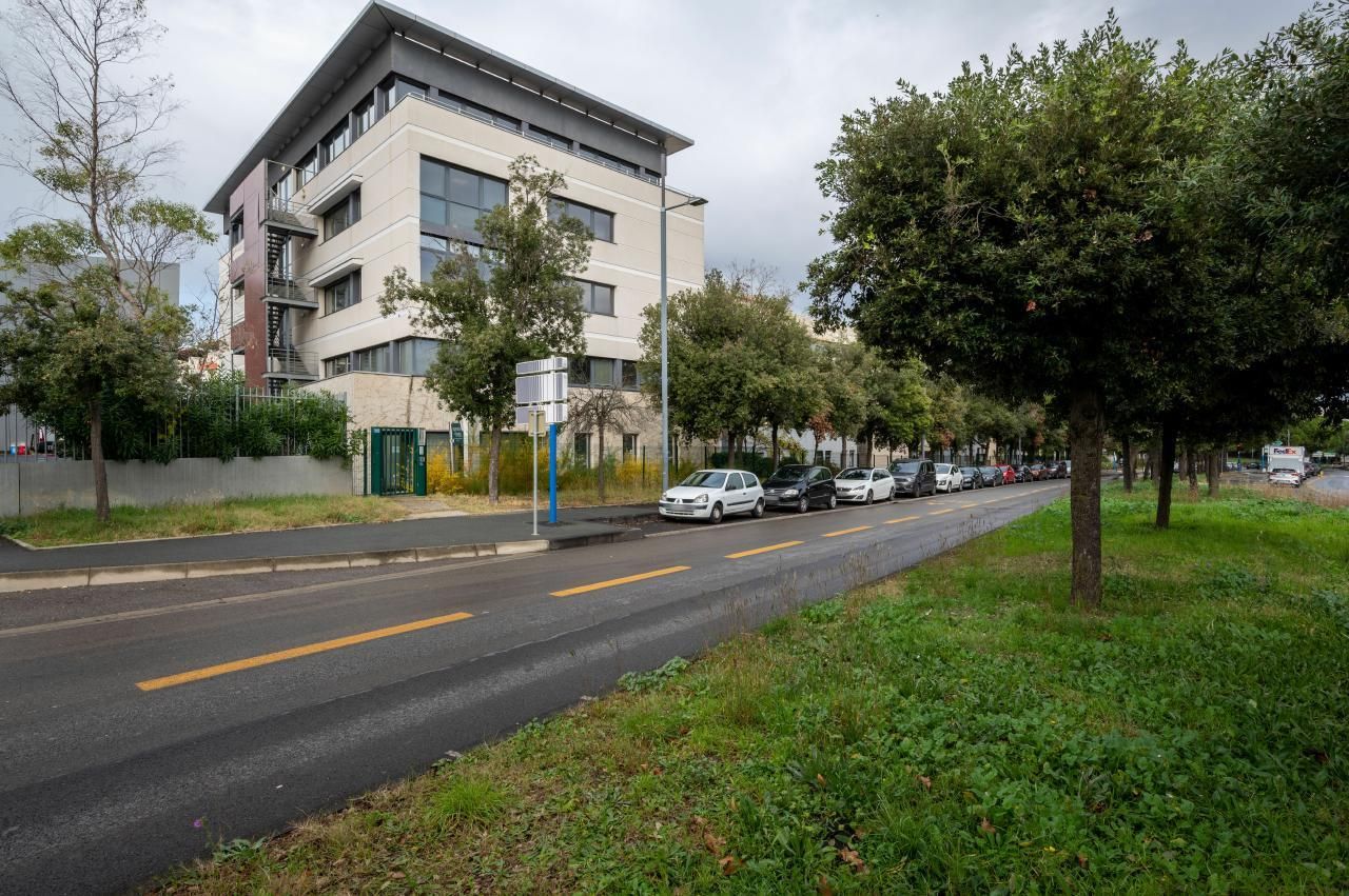Location Bureaux 115.43 m² divisibles 34000 Montpellier