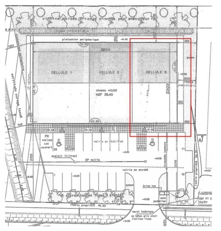 245 m² pour ce activité en location à Ennevelin
