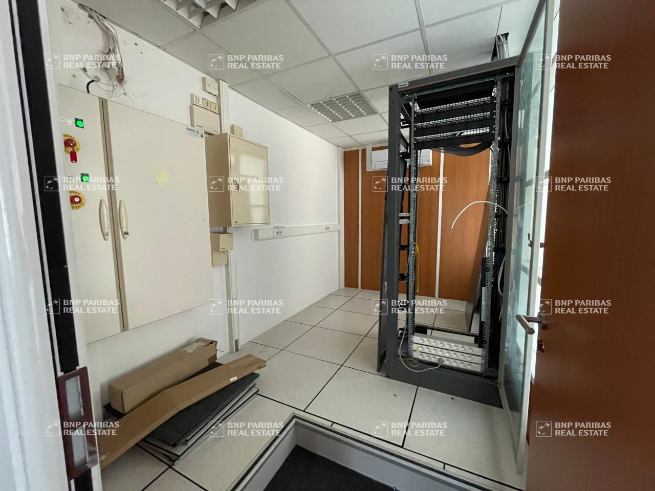 300.79 m² pour ce bureaux en location à Aix en provence