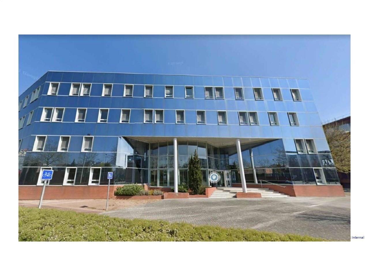 Location Bureaux 6453.2 m² divisibles 78280 Guyancourt