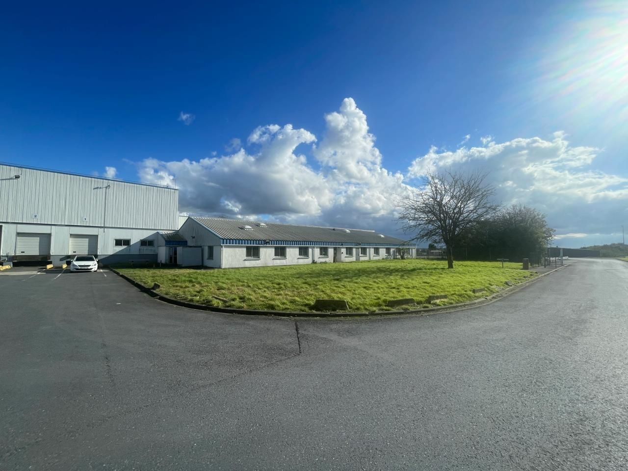 11761 m² pour cetentrepôts classe b en location à Raillencourt-sainte-olle