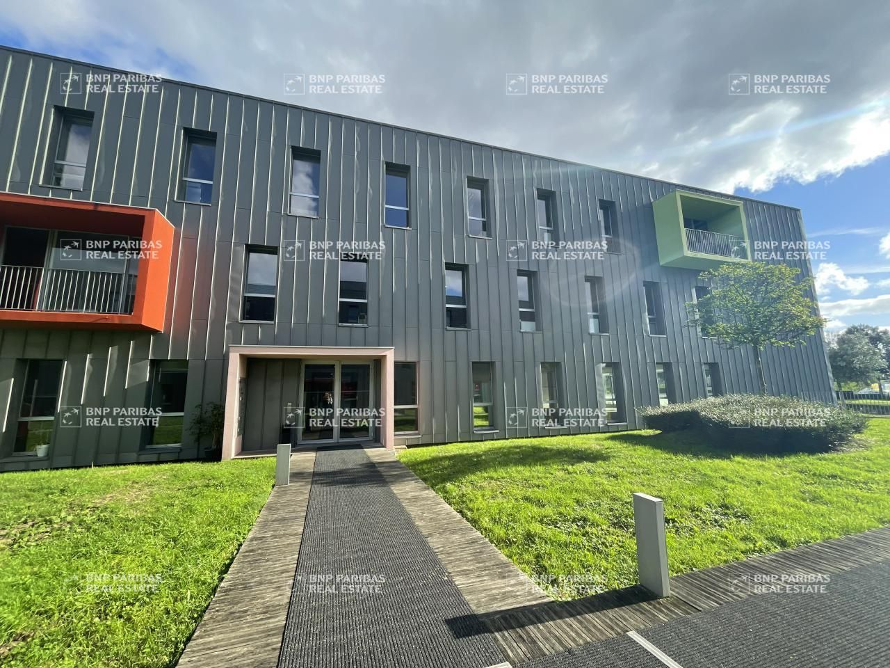 604.3 m² pour ce bureaux en location à Saint-herblain