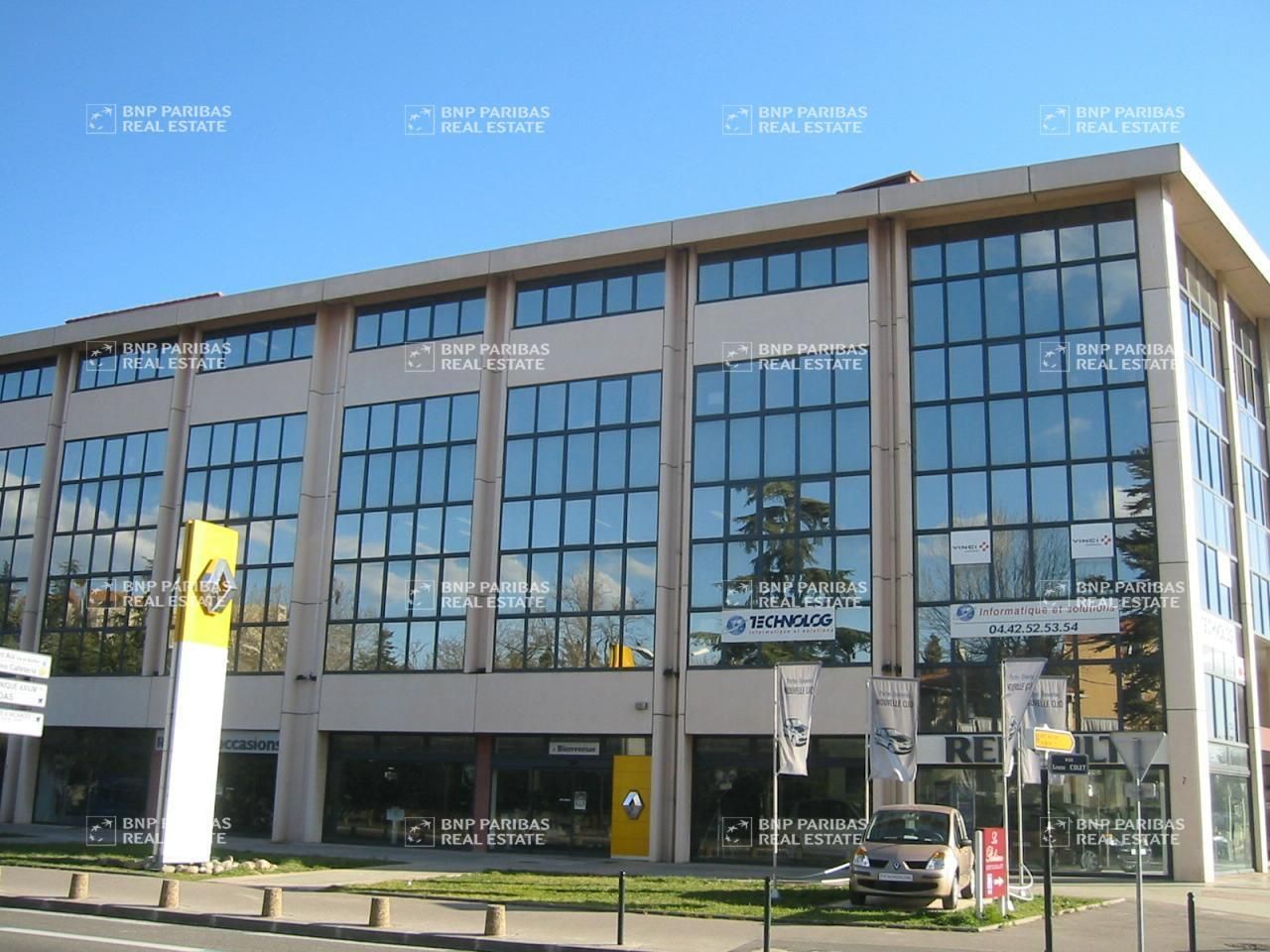 558 m² pour ce bureaux en location à Aix-en-provence