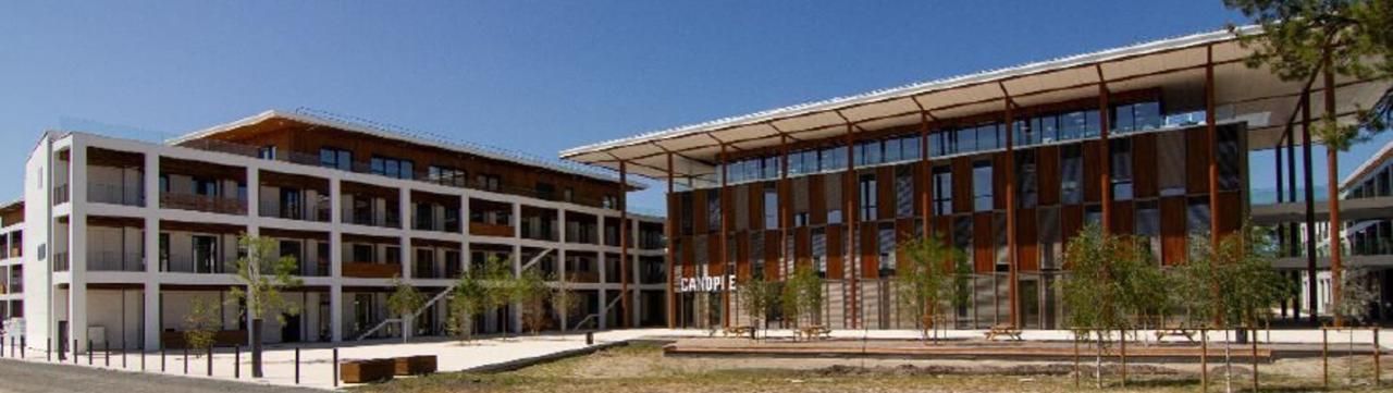 Location Bureaux 1610 m² divisibles 33600 Pessac