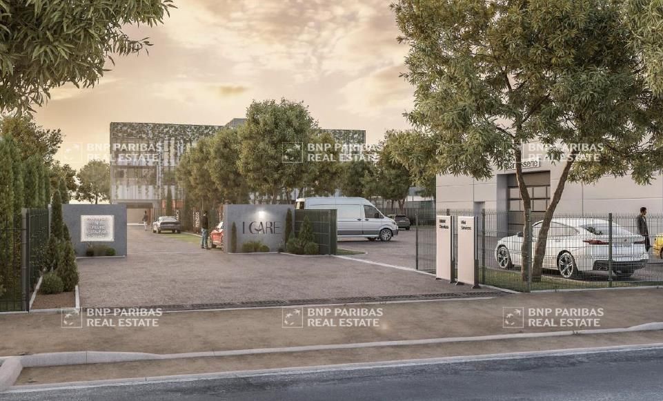 Vente Activité 10400 m² divisibles 69330 Meyzieu