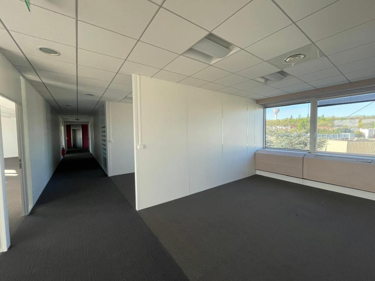 Location bureaux à Romainville 93230