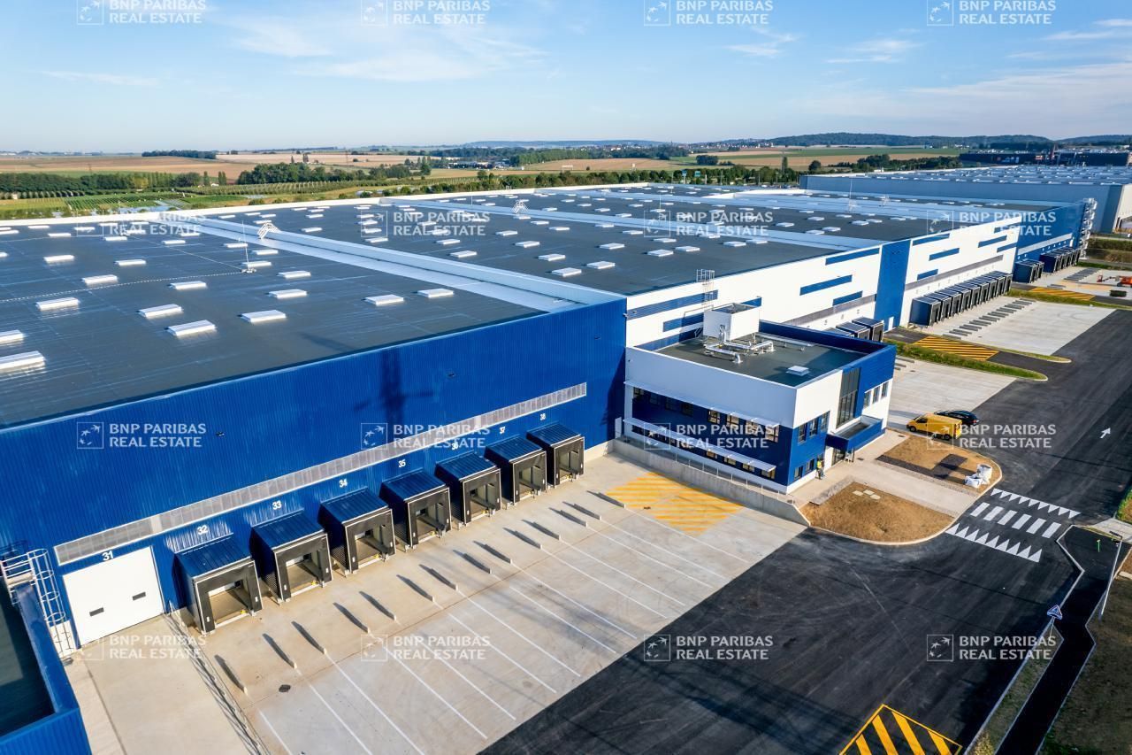 Location Entrepôts classe A 38587 m² divisibles 77124 Villenoy
