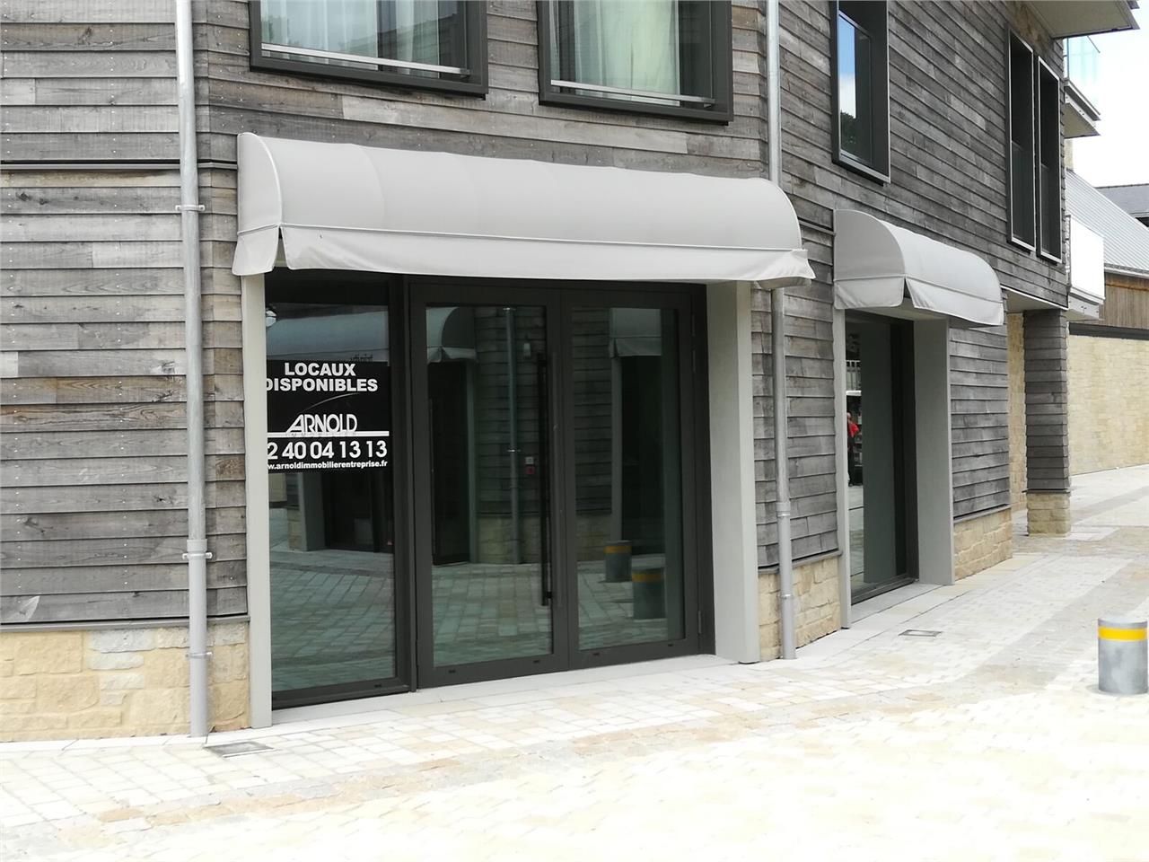 Cette cellule commerciale en parfait état est idé