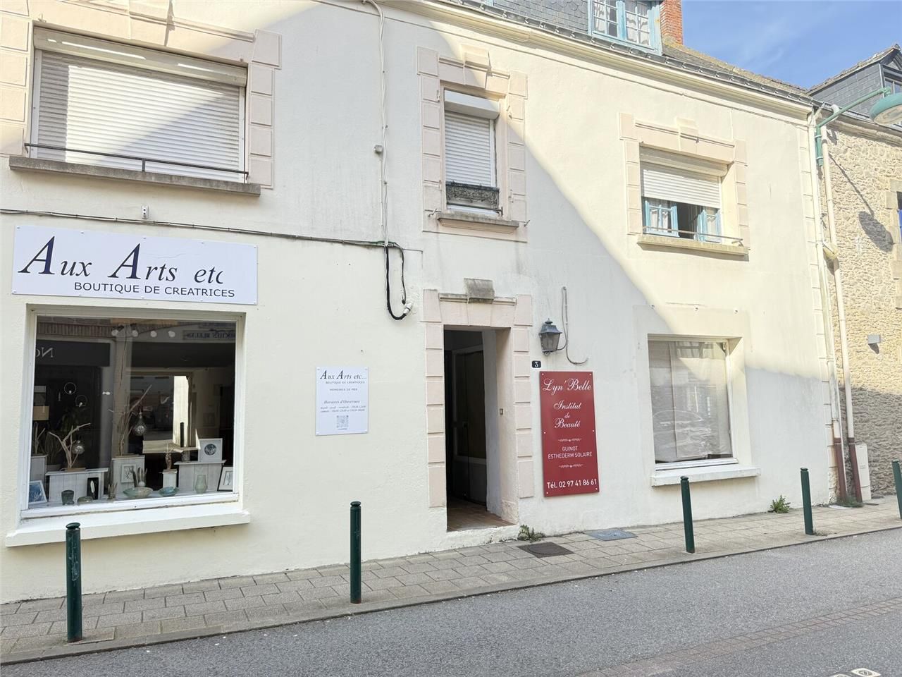 En plein coeur de Sarzeau, nous vous proposons à 