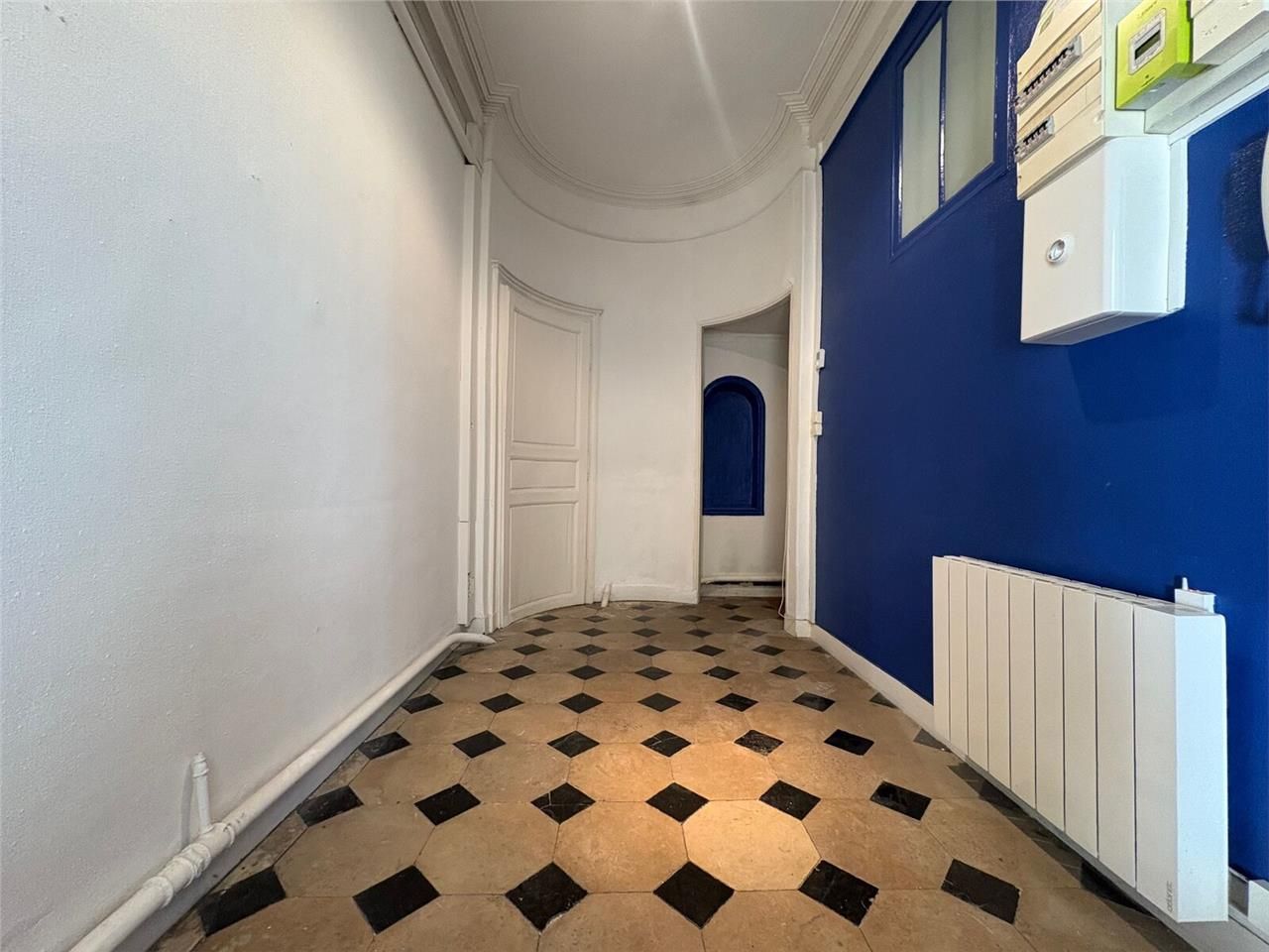 ARNOLD ENTREPRISE propose à la vente ou à la loca