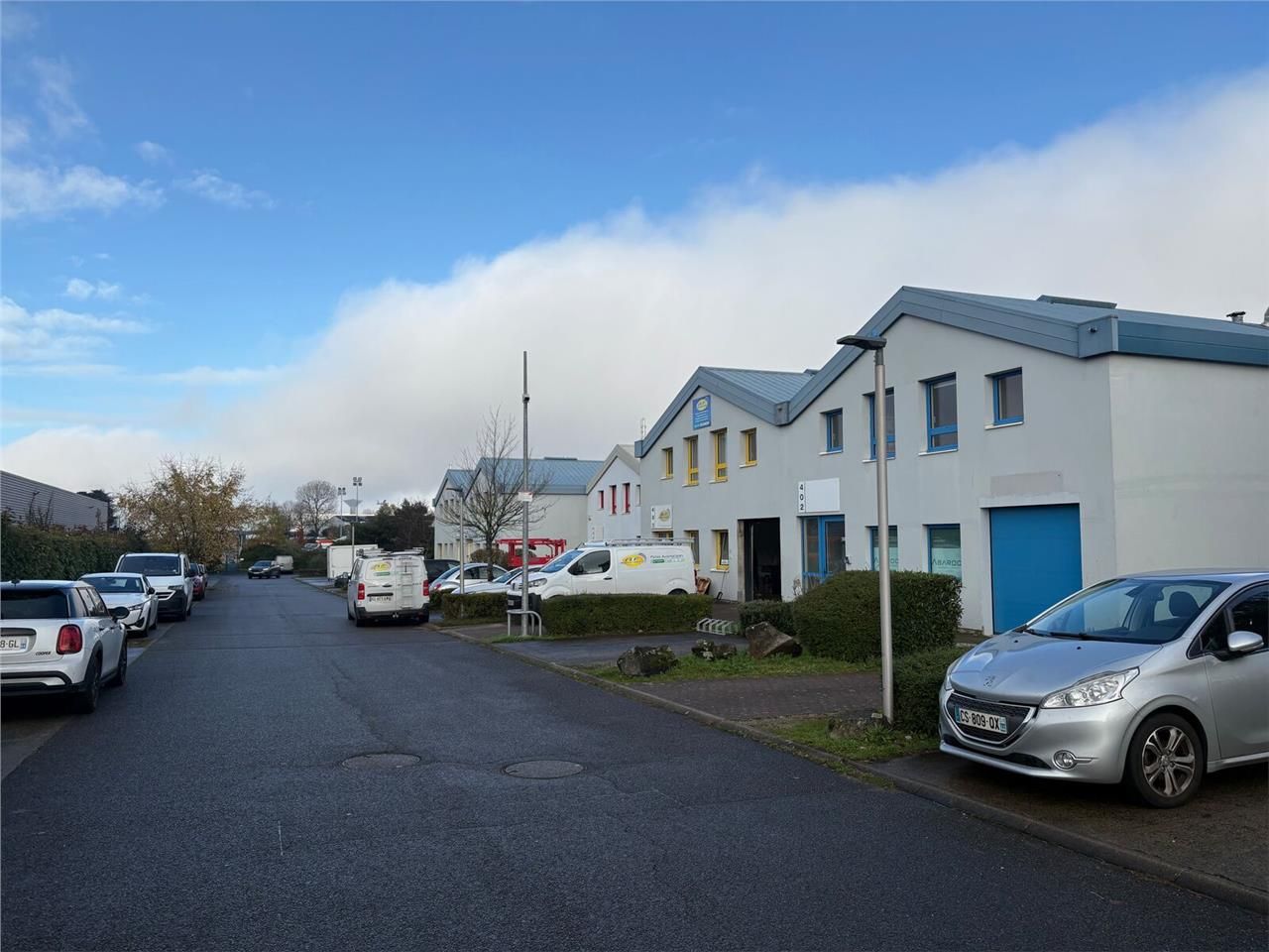 ARNOLD ENTREPRISE propose à la location des locau