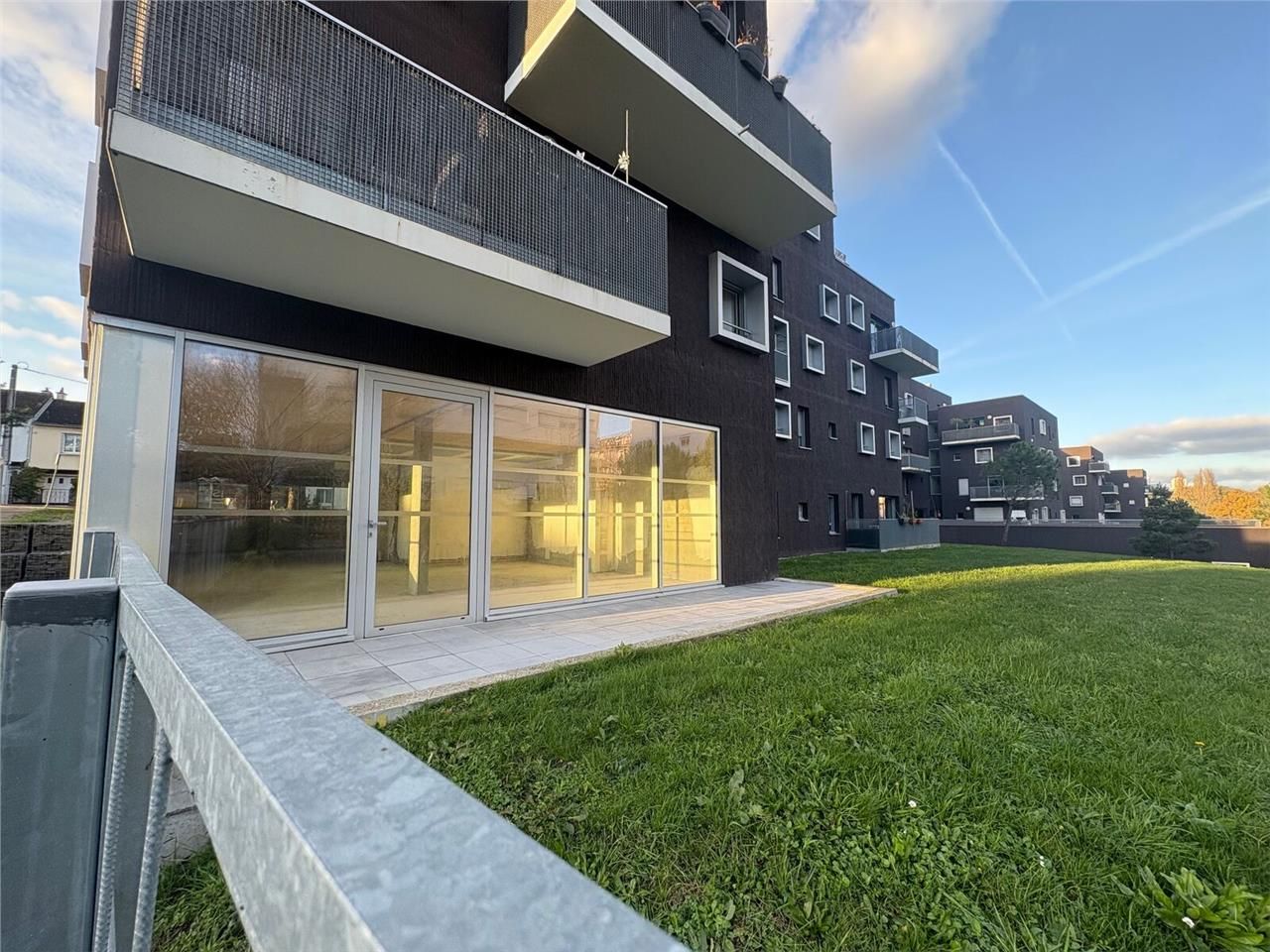 ARNOLD ENTREPRISE propose à Saint-Herblain des lo