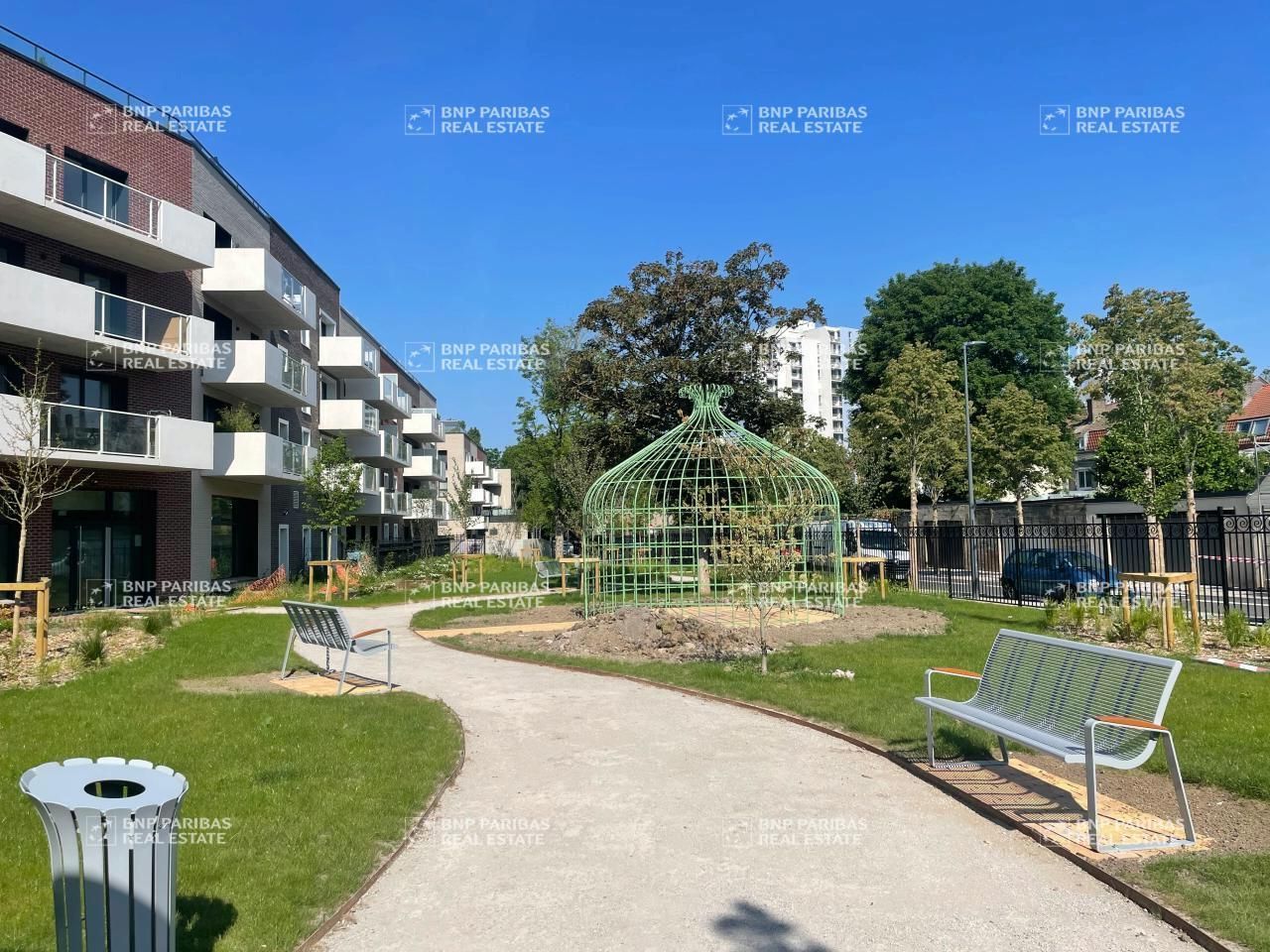 Vente Bureaux 702.57 m² divisibles 59110 La madeleine