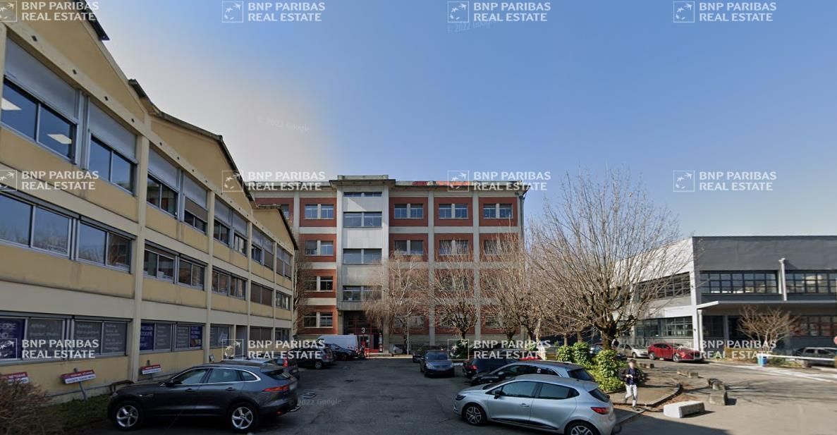 235 m² pour ce bureaux en location à Lyon