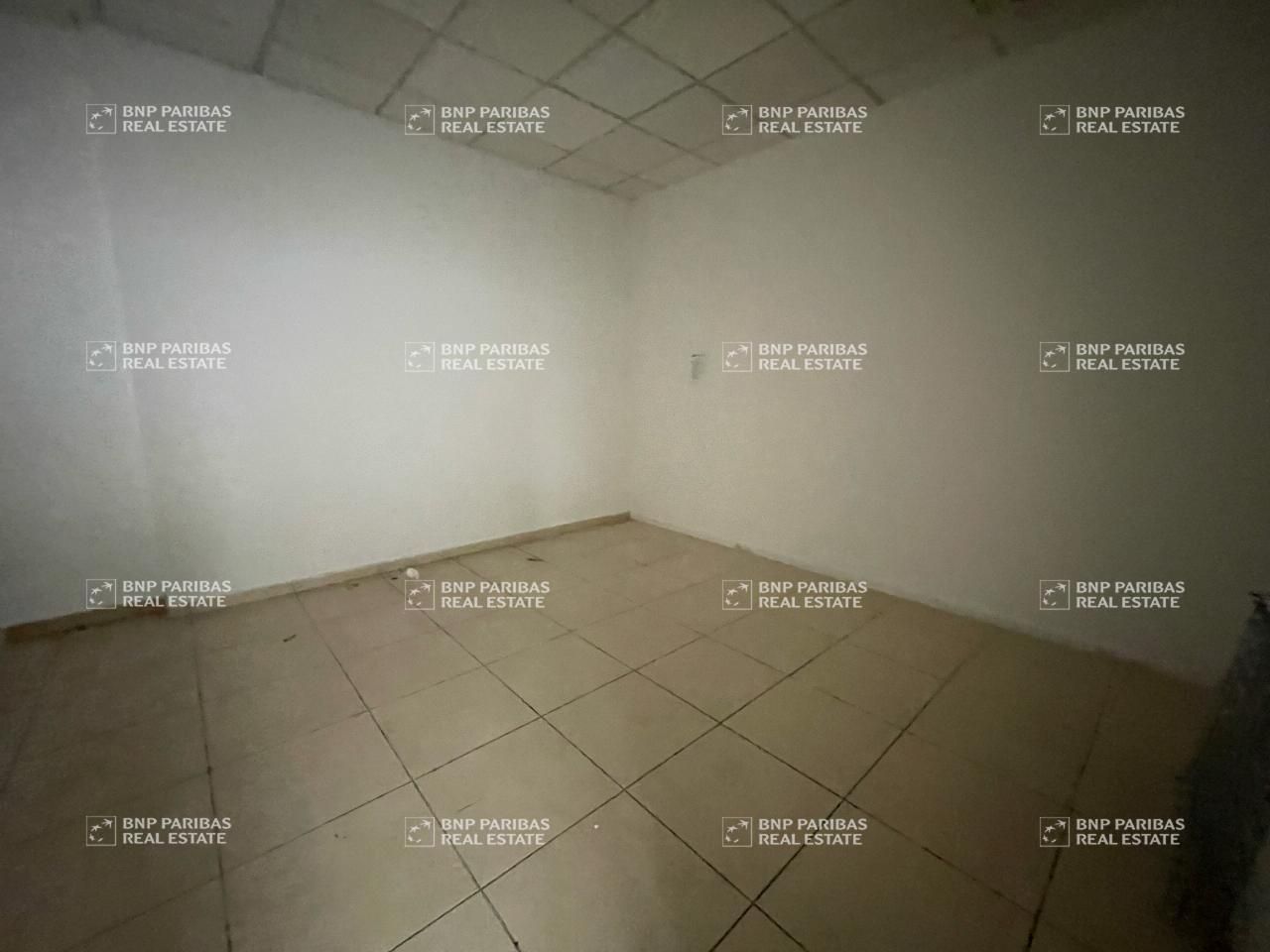 461 m² pour ce activité en location à Villeurbanne