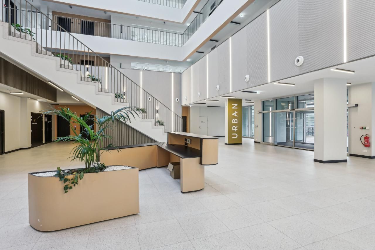 Location Bureaux 5122.66 m² divisibles 93100 Montreuil