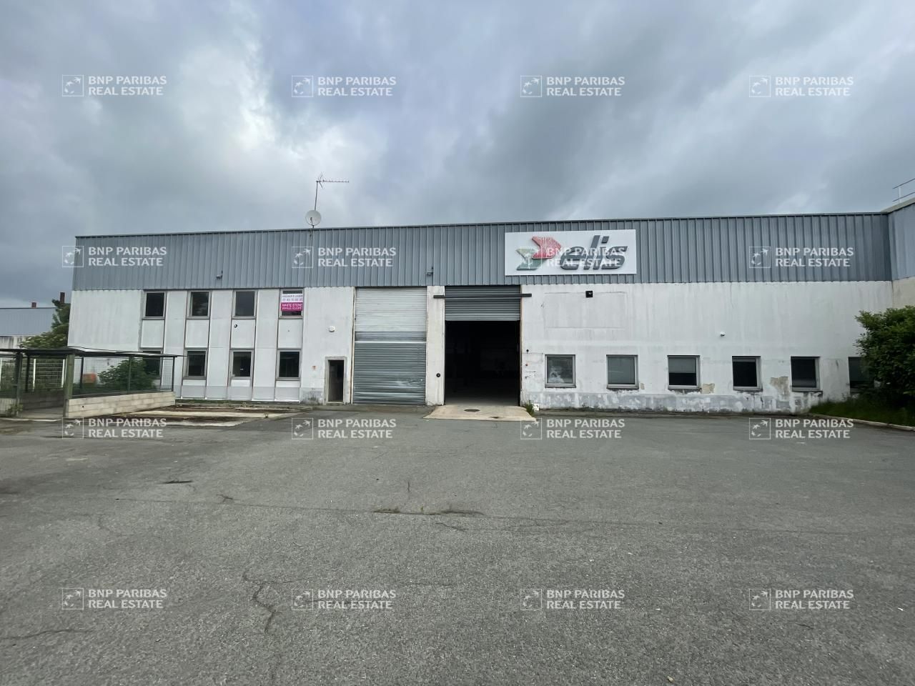 Location Activité 1664 m² non divisibles 78370 Plaisir