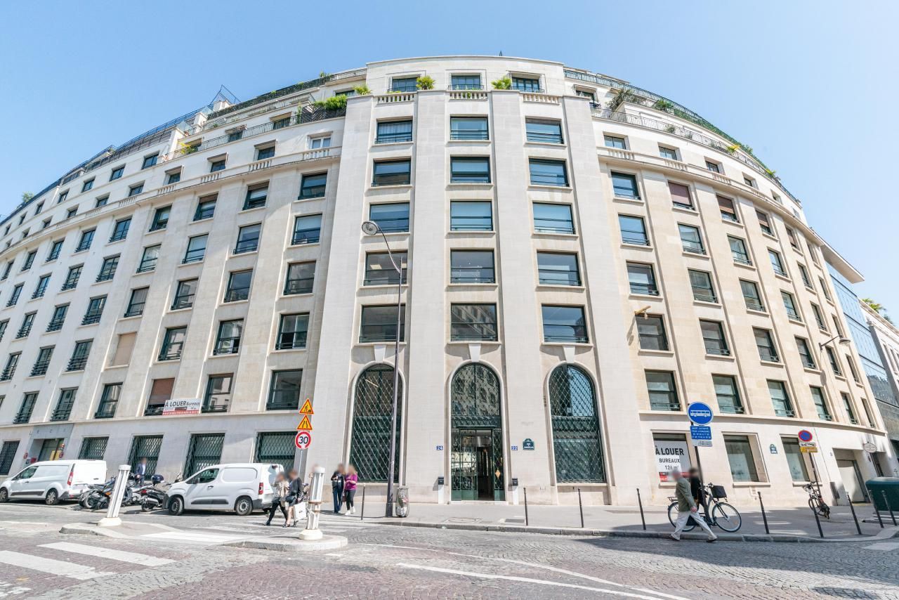 Location Bureaux 329 m² non divisibles 75008 Paris