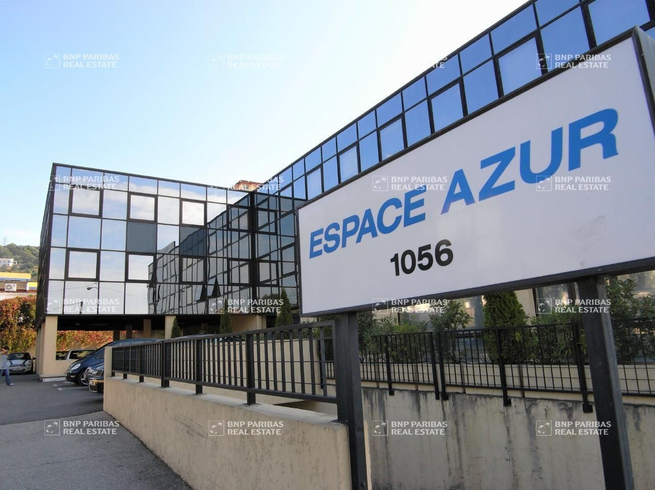 Location Bureaux 387 m² divisibles 06250 Mougins