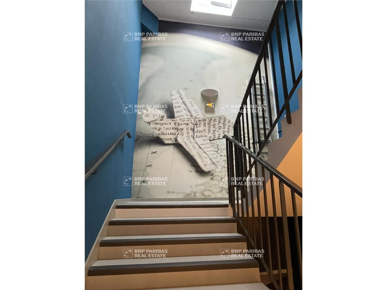 2104.5 m² pour ce bureaux en location à Biot