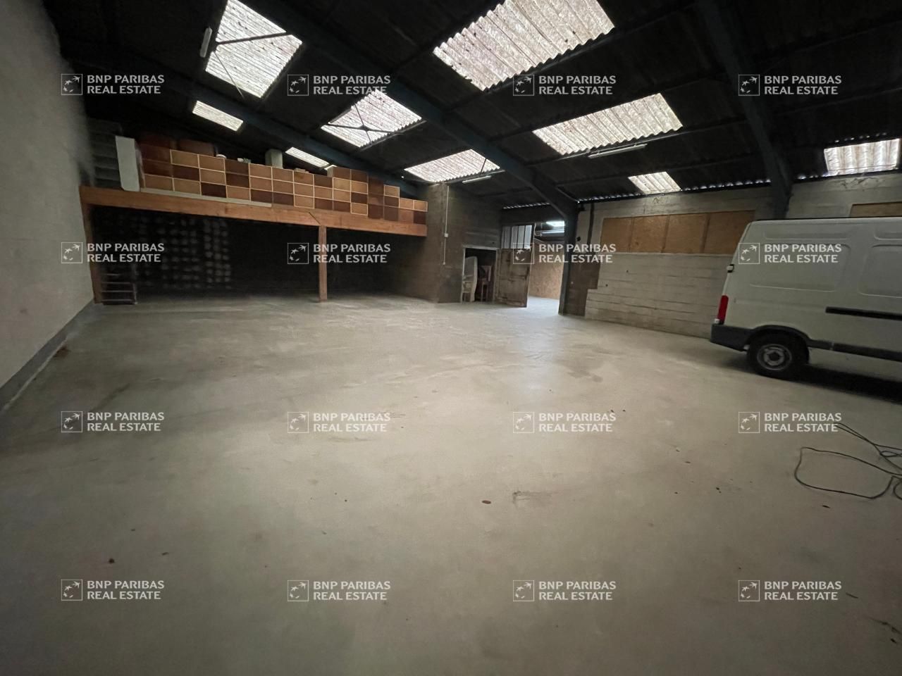 Location Activité 312.55 m² non divisibles 35000 Rennes