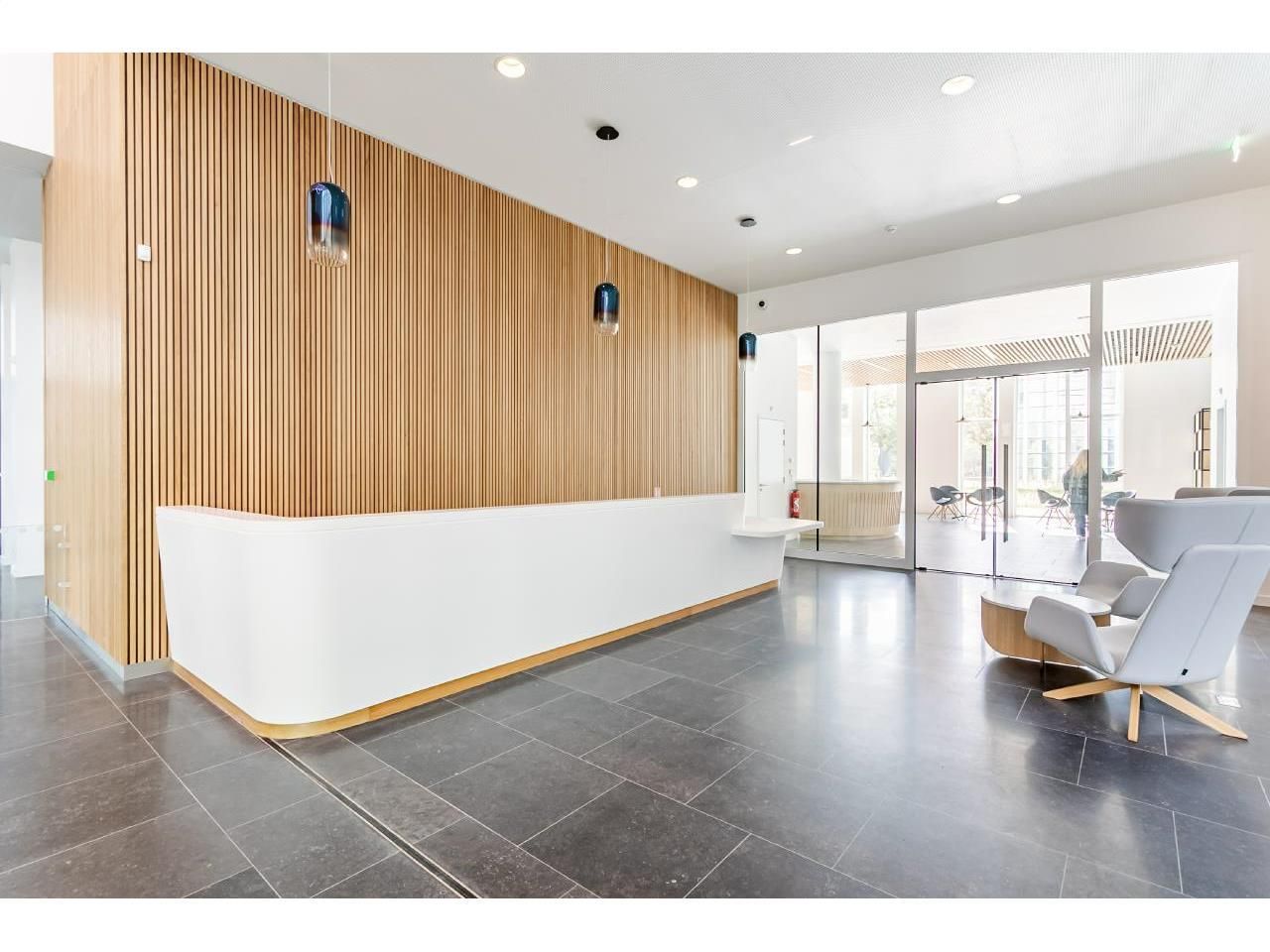 11458 m² pour ce bureaux en location à Saint-denis